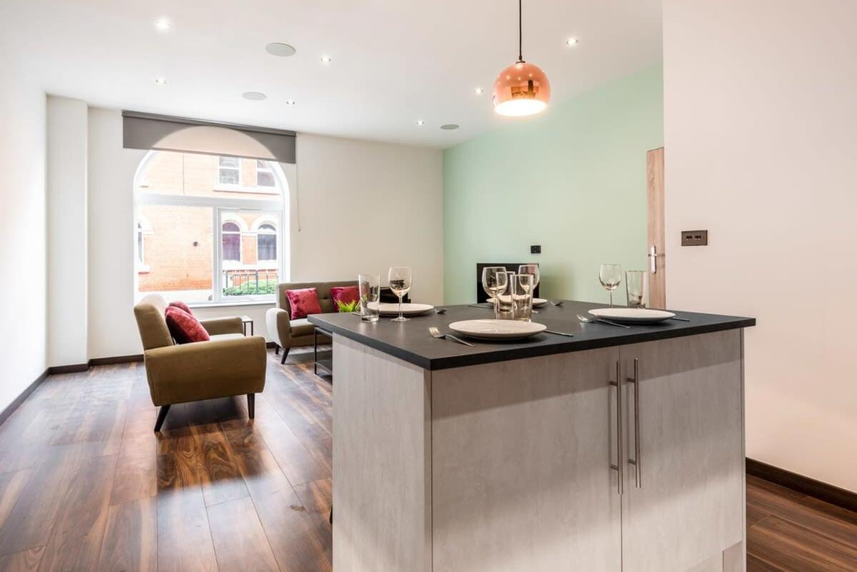 Characterful 2 Bed Apartment With Parking In Hull Kingston upon Hull Exterior foto